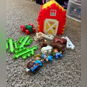 Little Tikes Waffle Blocks Farm Set